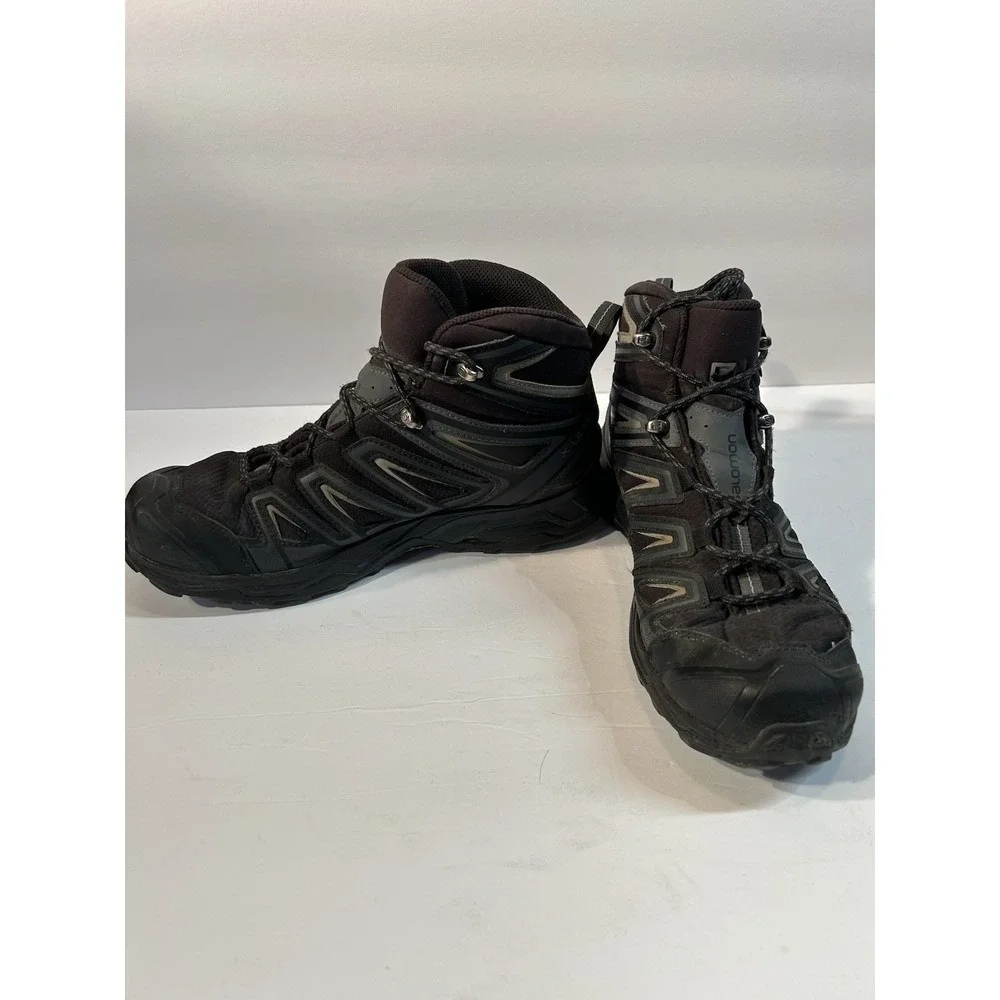 Salomon pre owned